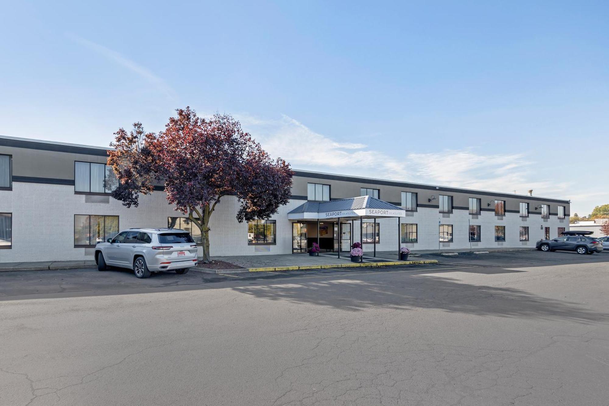 Seaport Inn & Suites 刘易斯顿 外观 照片