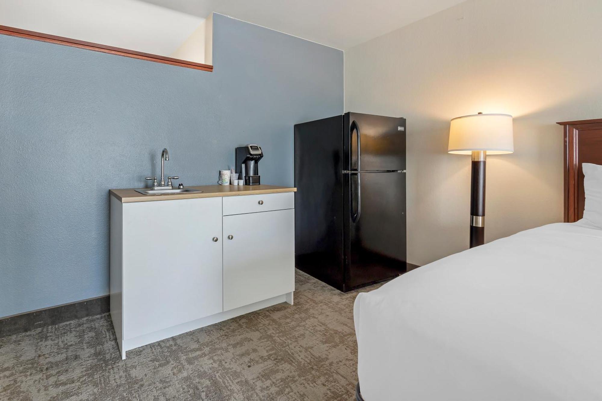 Seaport Inn & Suites 刘易斯顿 外观 照片